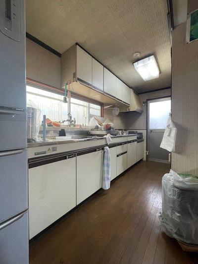1974 Single-Story 3LDK House in Kitakyushu — Image 1, Yahatanishi, Fukuoka