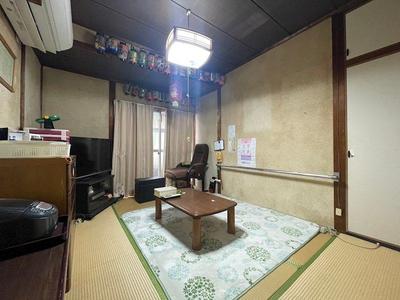 1974 Single-Story 3LDK House in Kitakyushu — Image 4, Yahatanishi, Fukuoka