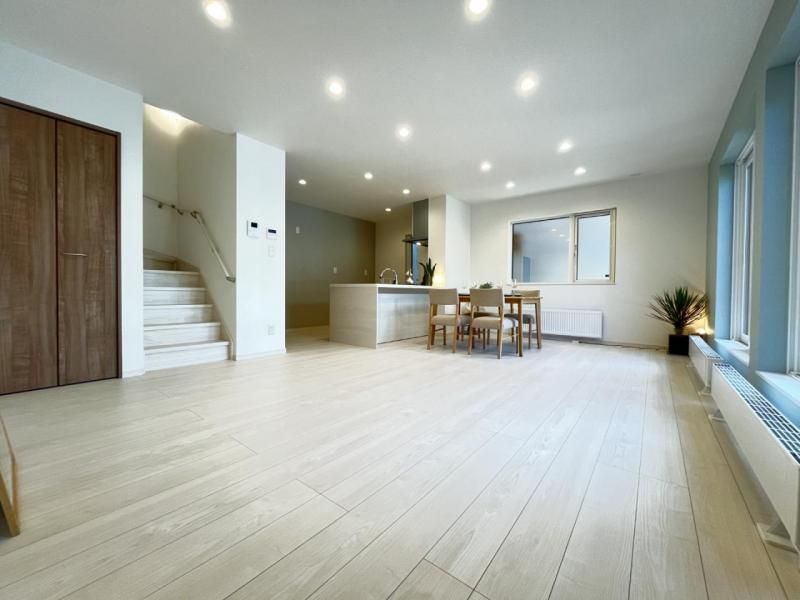 New 3LDK Detached House in Sapporo Chuo-ku with ZEH Standards - Thumbnail 4