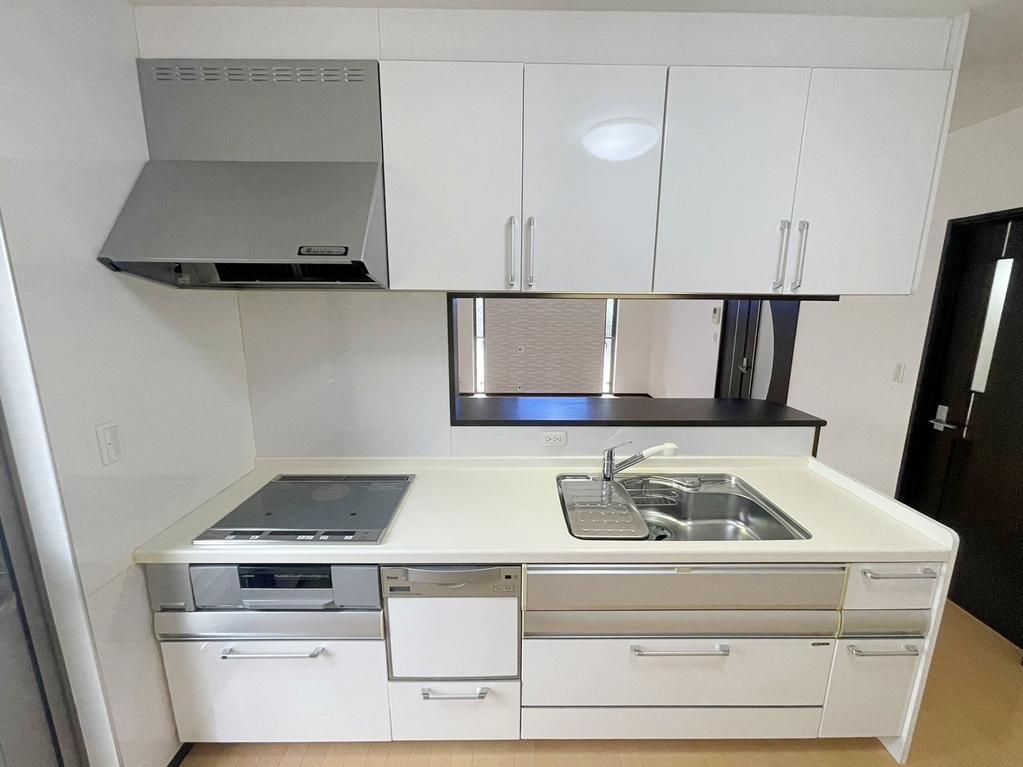 4LDK House in Kishiwada, Osaka with Rooftop Balcony - Thumbnail 2