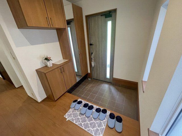 5SLDK House in Hiroshima Nishi Ward | 166.02 sqm | Renovated - Thumbnail 3