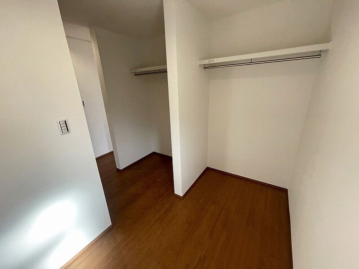5SLDK House in Hiroshima Nishi Ward | 166.02 sqm | Renovated - Thumbnail 4
