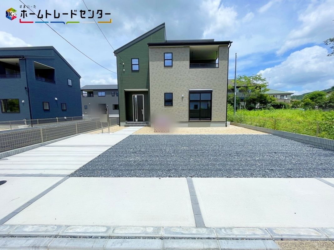 New 3LDK+S Detached House in Kasama, Ibaraki | 1990万 Yen - Thumbnail 2