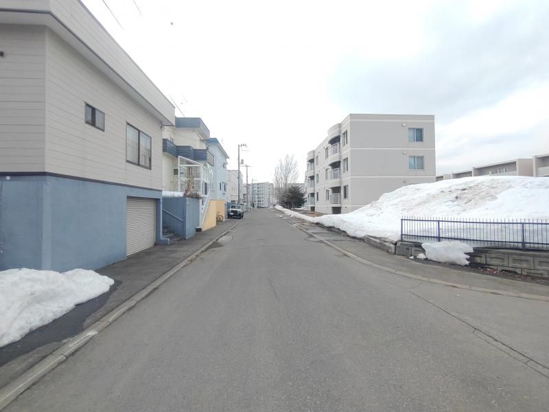 Land for Sale in Toyohira-ku, Sapporo - 172.7 sqm Plot - Thumbnail 2