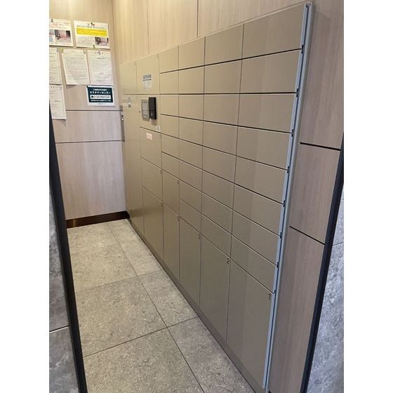 New 1R Apartment in Yokohama Tsurumi with Balcony & Modern Amenities - Thumbnail 3
