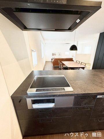 Modern 3SLDK House in Koushi City, Kumamoto — Image 4, Koshi, Kumamoto