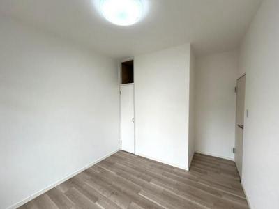 Renovated 2LDK Apartment near Nakasuji Station, Hiroshima — Image 4, Asaminami, Hiroshima