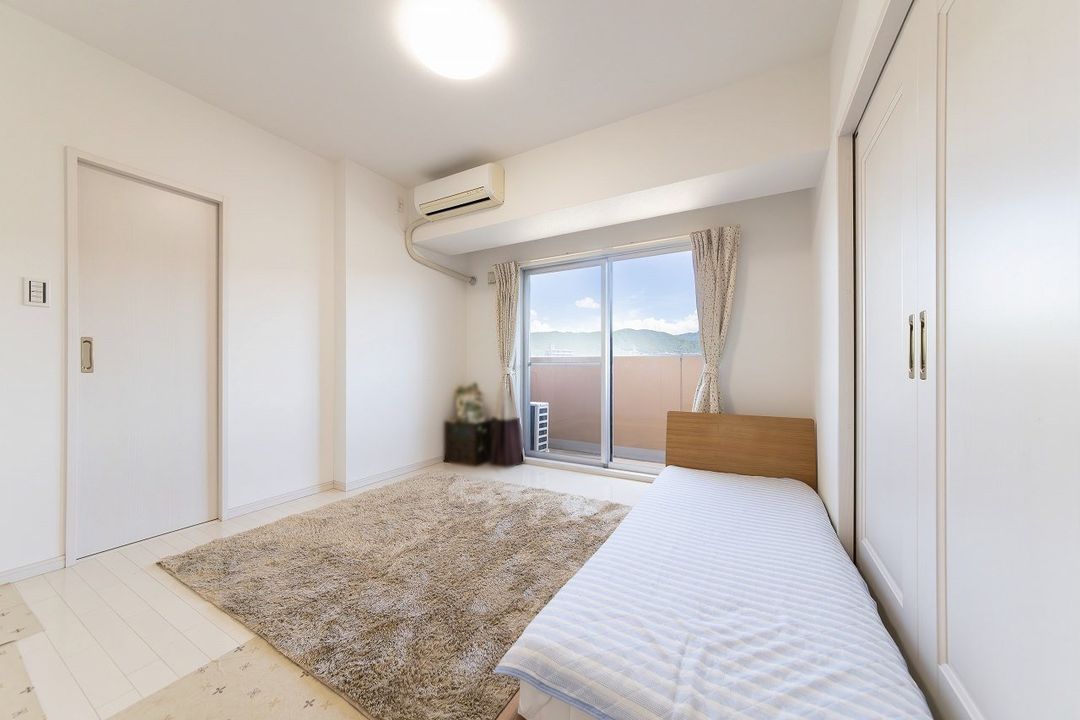 Verdi Nishihara 10th Floor 4LDK Apartment in Hiroshima - Thumbnail 2