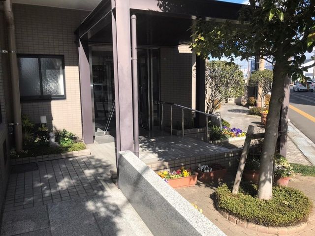 3LDK Apartment in Saga City with Balcony - Thumbnail 4