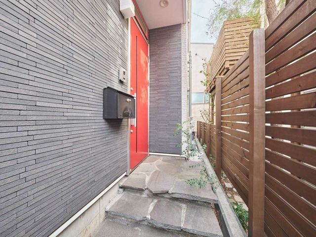 4LDK Wooden House for Sale in Todoroki, Setagaya - Thumbnail 4