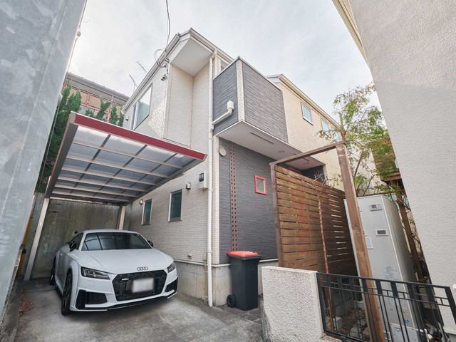 4LDK Wooden House for Sale in Todoroki, Setagaya - Thumbnail 3