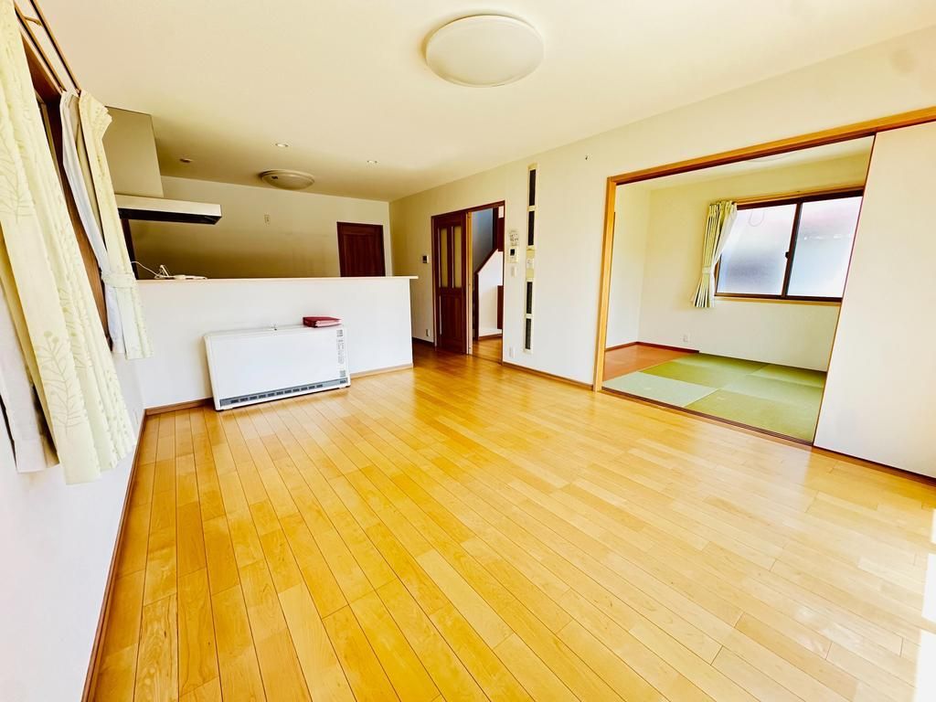 4LDK Detached House for Sale in Kameoka, Kyoto with Parking - Thumbnail 3