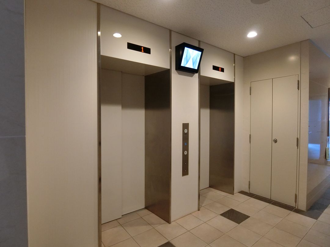 2LDK Apartment for Sale in Toyama City, Near Nishimachi Station - Thumbnail 3