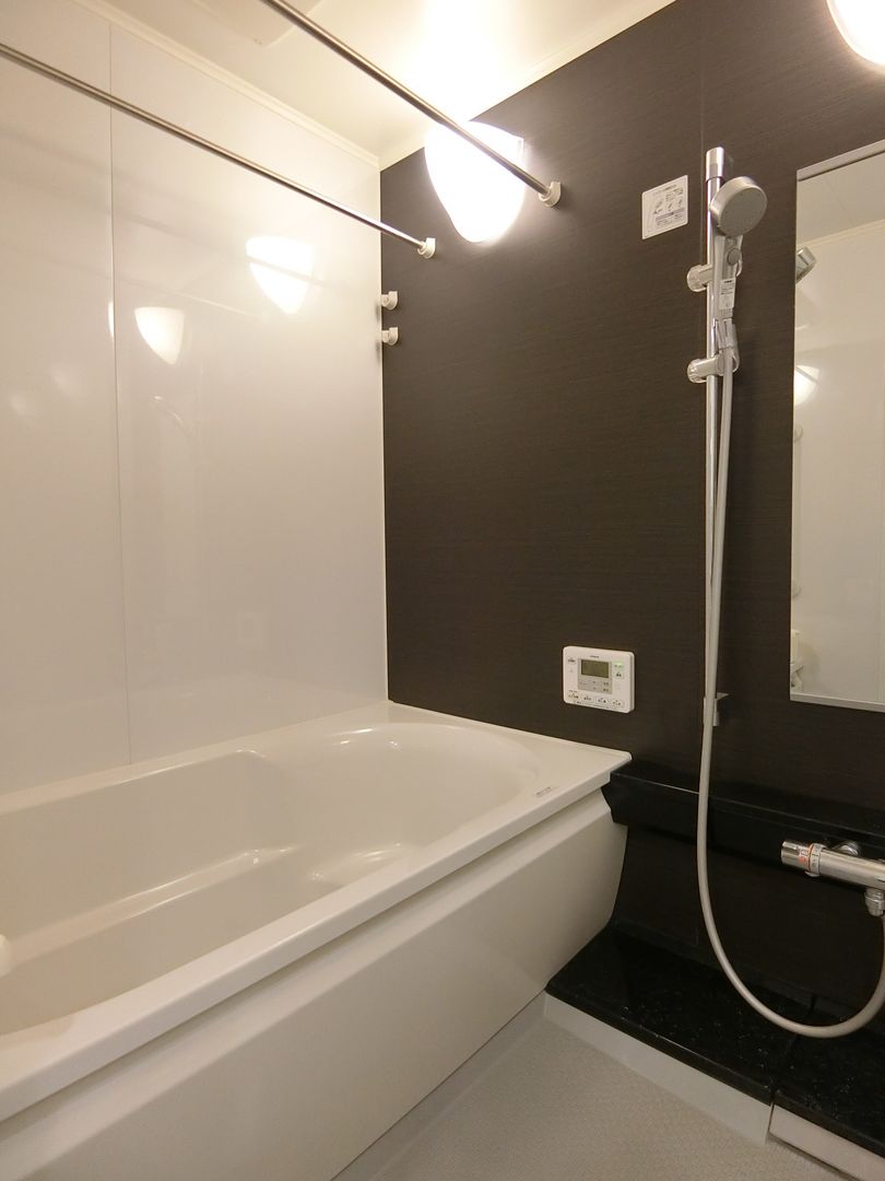 2LDK Apartment for Sale in Toyama City, Near Nishimachi Station - Thumbnail 4
