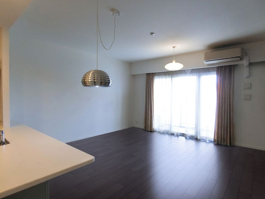2LDK Apartment for Sale in Toyama City, Near Nishimachi Station - Thumbnail 2