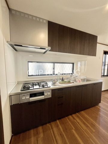 Renovated 4LDK Family House in Hachioji with 2 Parking Spaces - Thumbnail 4