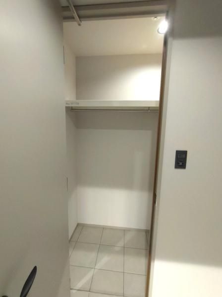 Spacious 3LDK Maisonette in Nagoya's Meito Ward - Thumbnail 2