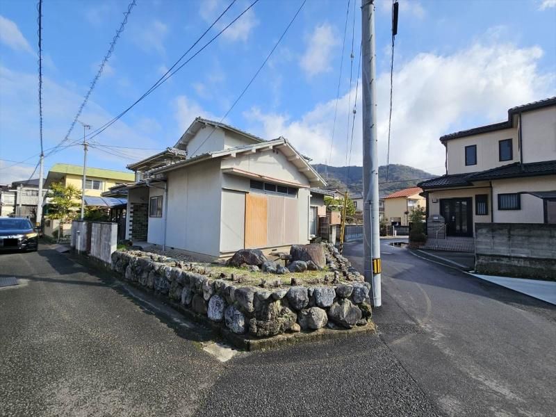 4DK Corner Lot House for Sale in Matsuyama, Ehime - Thumbnail 4