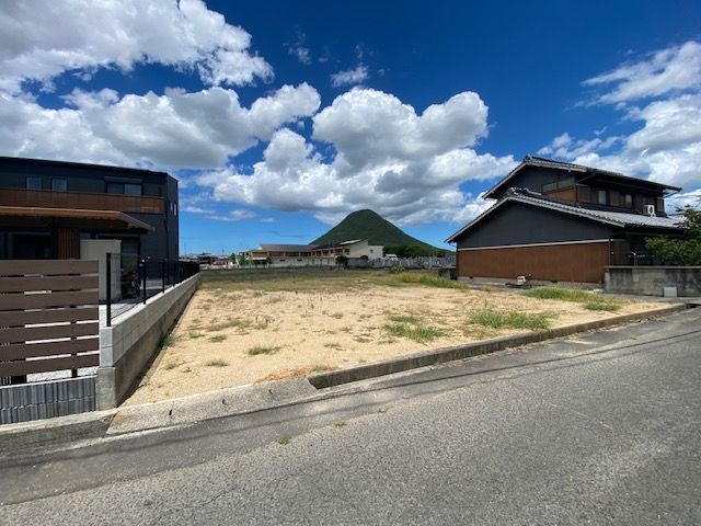 315 sqm Vacant Land for Sale in Marugame, Kagawa Prefecture - Thumbnail 4