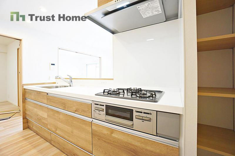 4LDK Apartment in Sanda with Balcony Near Flower Town Station - Thumbnail 2