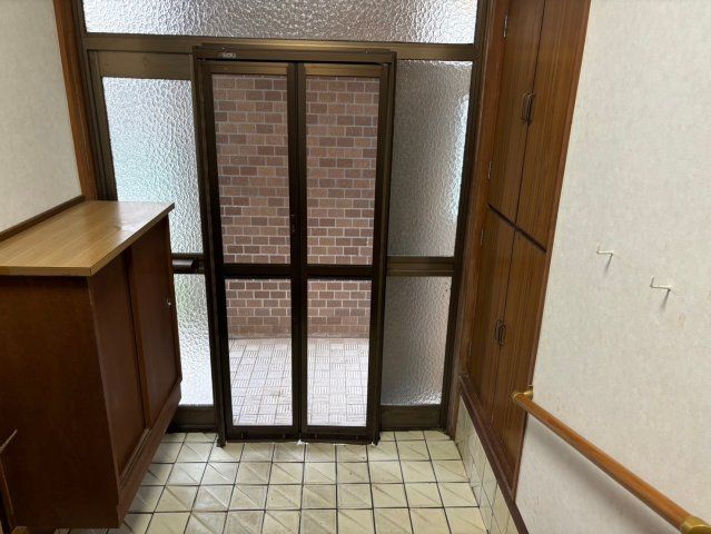 5DK House for Sale in Matsuyama's Tanimachi District - Image 1