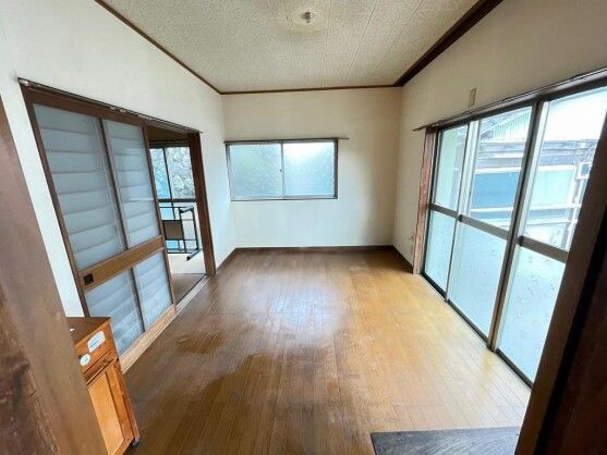 5DK House for Sale on 395㎡ Land in Fuji City, Shizuoka - Thumbnail 2