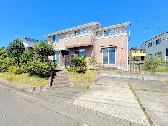 4LDK House for Sale in Shichigahama, Miyagi with 3 Car Parks - Thumbnail 2