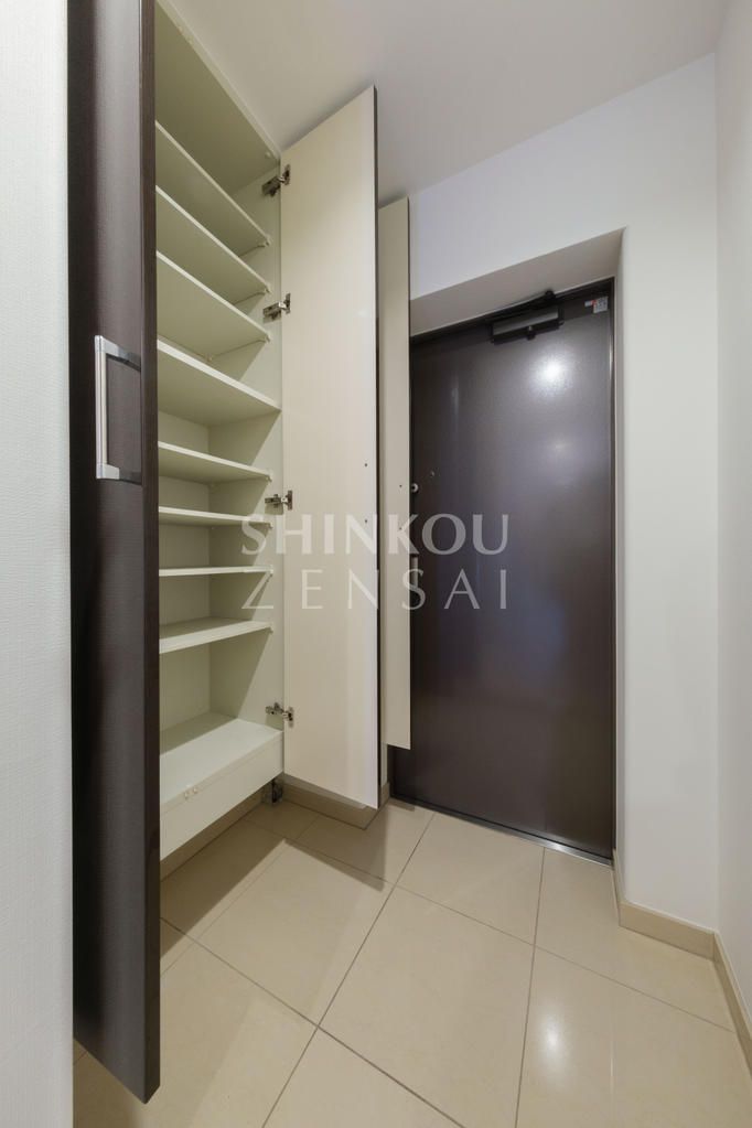 Premist Seinan Excel Stage 3LDK Apartment in Morioka - Thumbnail 3