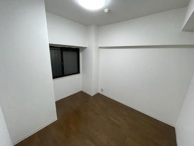 Refurbished 2LDK Apartment in Osaka's Joto Ward — Image 3, Joto, Osaka