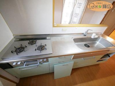 4LDK House in Kakogawa with 2 Parking Spaces — Image 4, Kakogawa, Hyogo