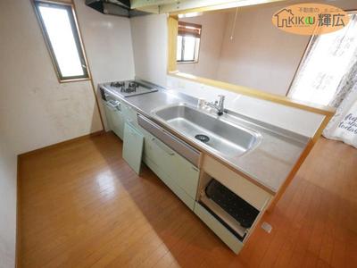 4LDK House in Kakogawa with 2 Parking Spaces — Image 3, Kakogawa, Hyogo