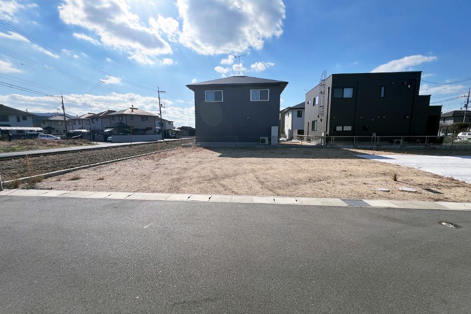 Land for Sale with Building Condition in Kurashiki, Okayama - Thumbnail 2