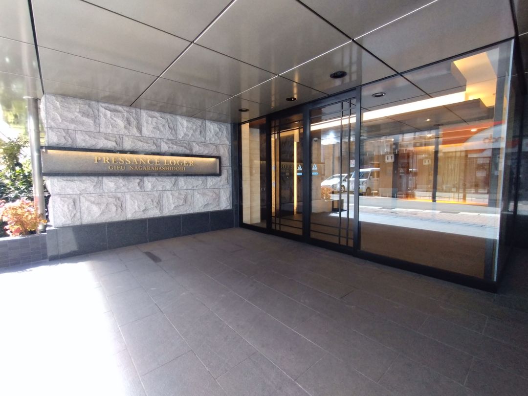Presence Lodge Gifu Nagarabashi Dori 15F 3LDK Condo for Sale - Thumbnail 4