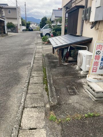 5LDK Detached House for Sale in Tokushima City, Tokushima - Thumbnail 3