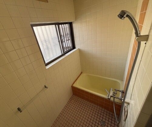 5DK Wooden House for Sale in Kinokawa City, Wakayama - Thumbnail 4