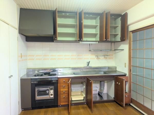 4LDK Apartment for Sale in Oita City, Oita Prefecture - Thumbnail 4