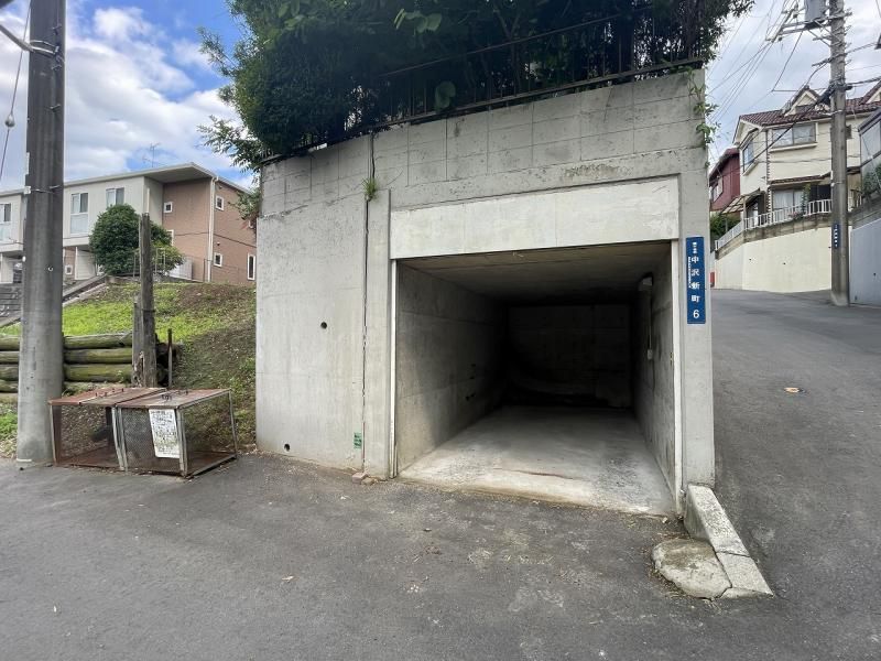 4LDK House in Kamagaya with Underground Garage | 1430万 - Thumbnail 4