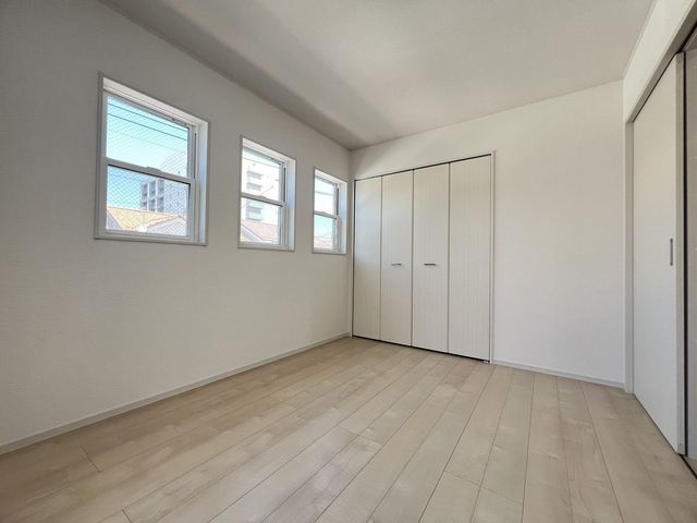 4LDK House in Hiratsuka with South-Facing Balcony - Thumbnail 4