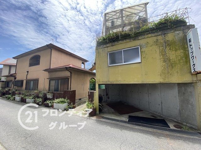 4LDK House Near JR Umisumi Station in Akashi - Thumbnail 2