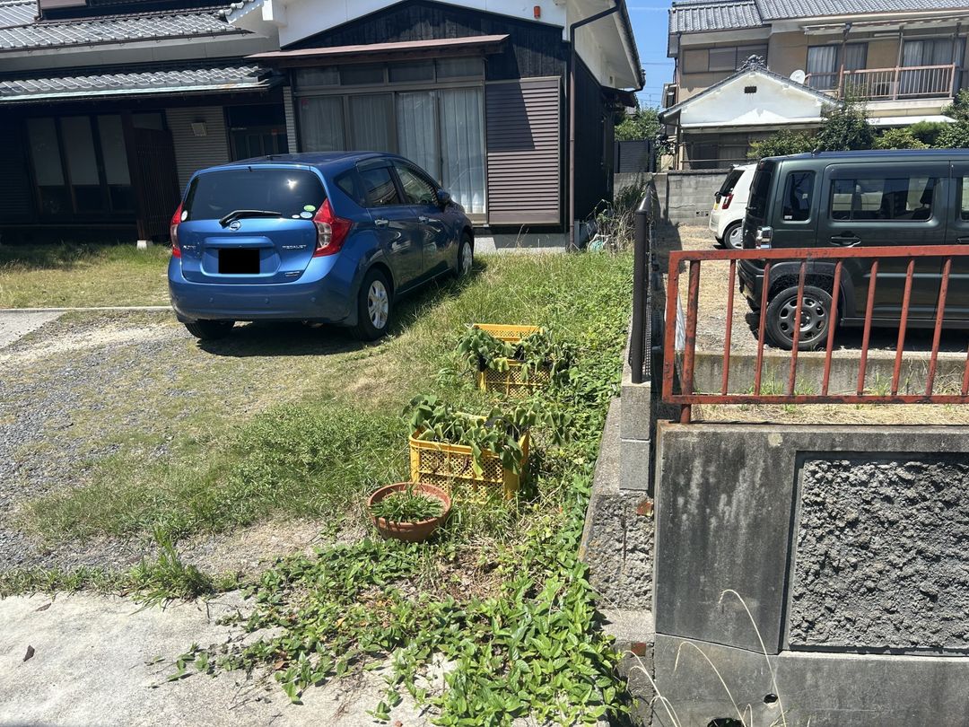6LDK House for Sale in Matsuyama with Parking - Thumbnail 3