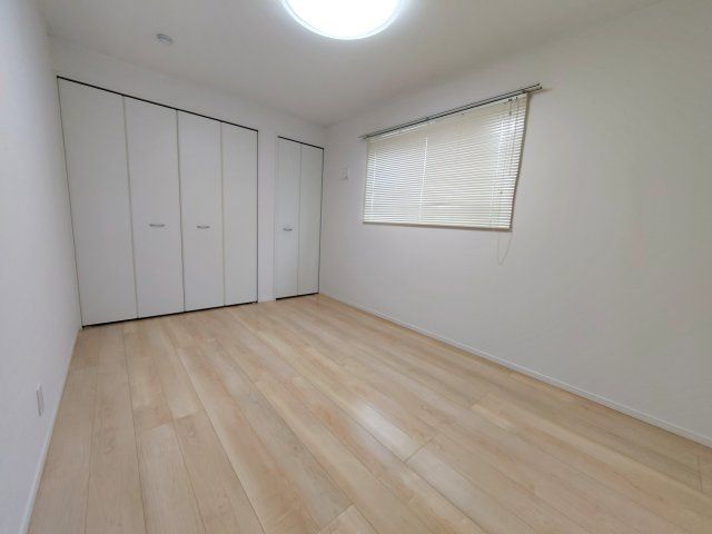 Modern 4LDK House for Sale in Sumoto, Hyogo - Thumbnail 2