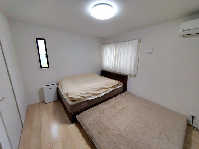 Modern 4LDK House for Sale in Sumoto, Hyogo - Thumbnail 3