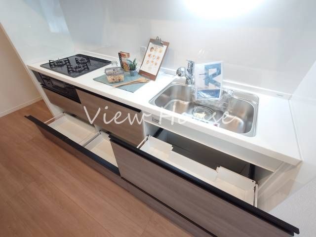 Ecrelle Takasaki 5F 2LDK Apartment for Sale in Gunma - Thumbnail 4