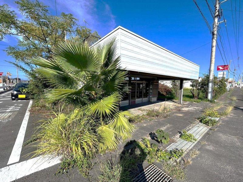 7DK House for Renovation in Higashikagawa, Kagawa - Image 11