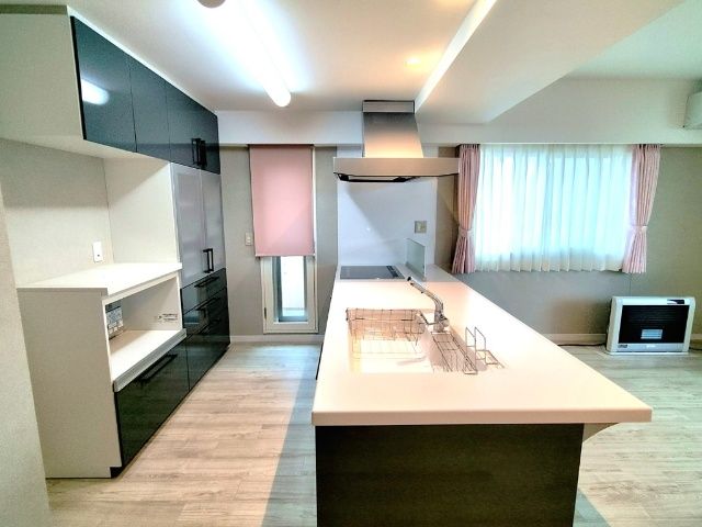 Renovated 3LDK Apartment Near JR Akita Station - Thumbnail 3