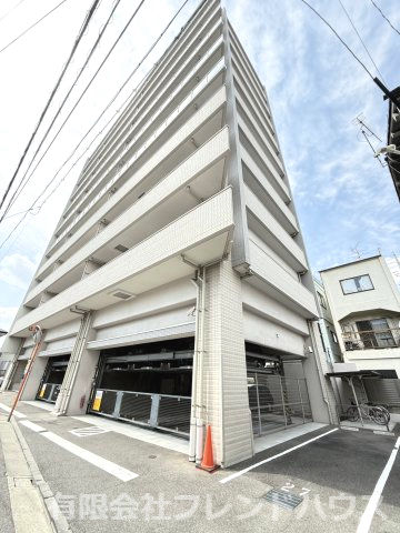 3LDK Apartment in Hiroshima's Concerto Park Higashikasumi - Thumbnail 2