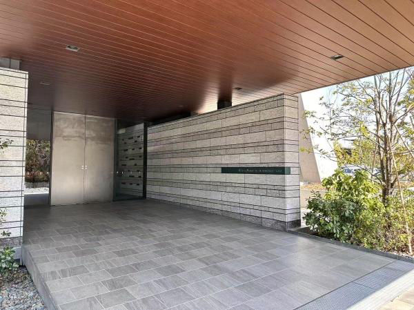 Modern 2LDK in Fukuoka's Island City with Ocean Views - Thumbnail 2