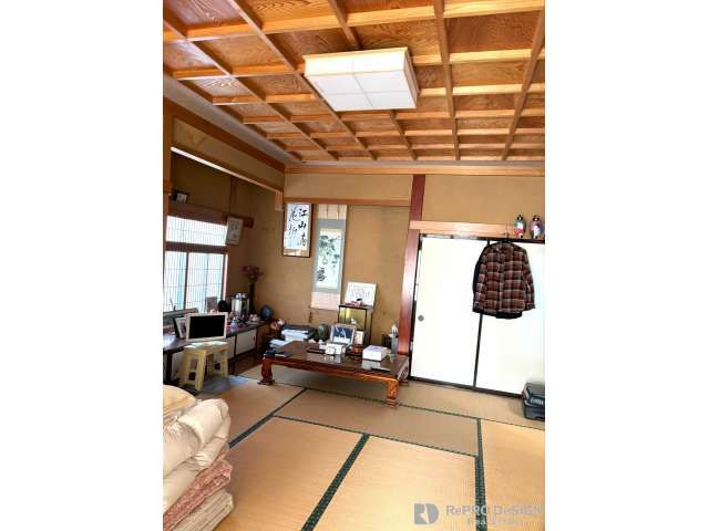 4SK House for Sale in Akita City - 154.92 sqm on 363.68 sqm Land - Thumbnail 3