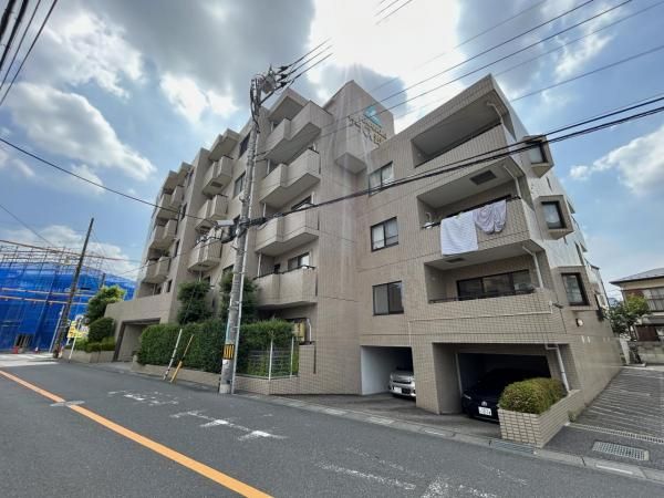Servas Musashi-Urawa 3LDK Apartment for Sale in Saitama - Thumbnail 3