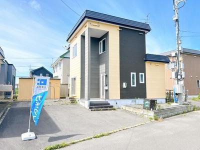 Renovated 4LDK House in Kushiro with Parking — Image 1, Kushiro, Hokkaido
